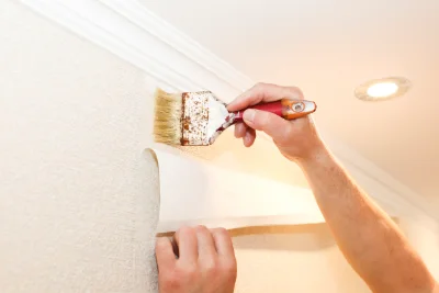 Pose de papier peint à Lamaguère — revêtements muraux et toiles de verre